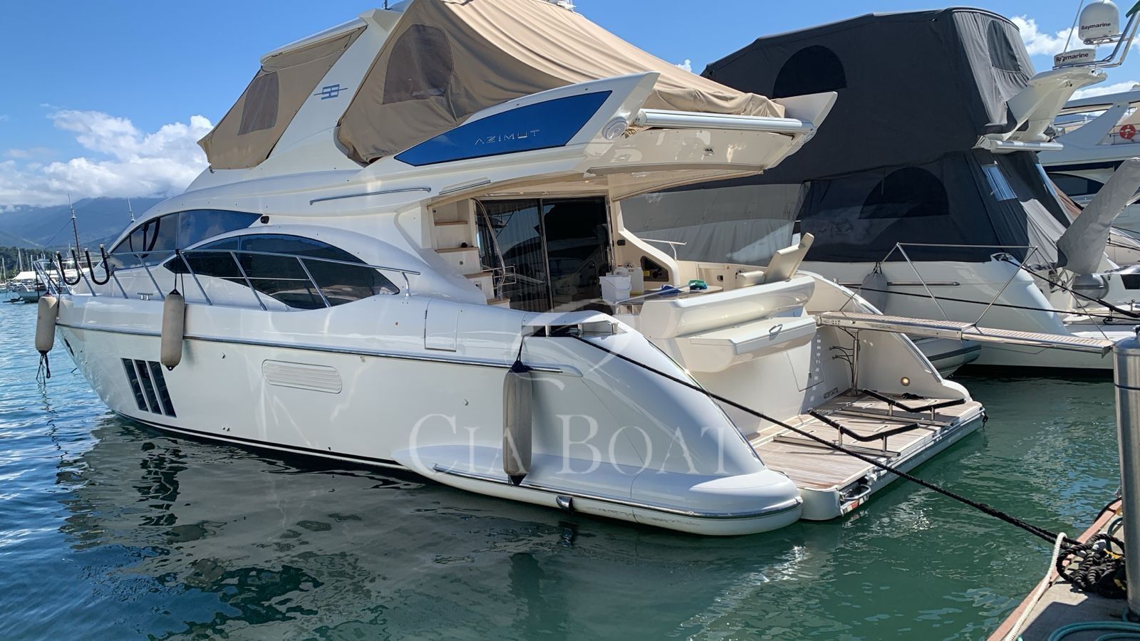 Azimut 58