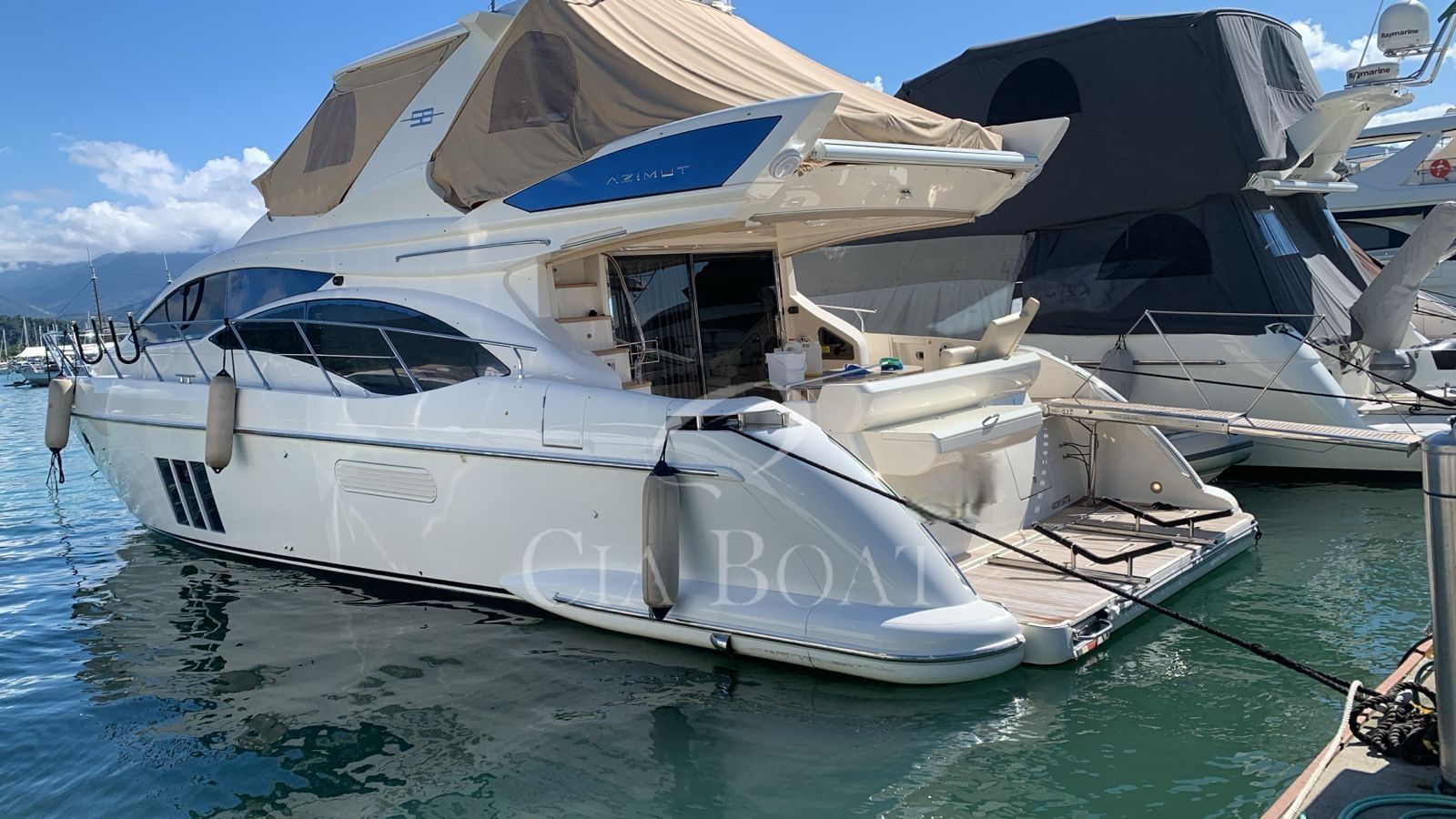 Azimut 58