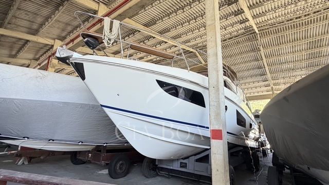 Intermarine 42
