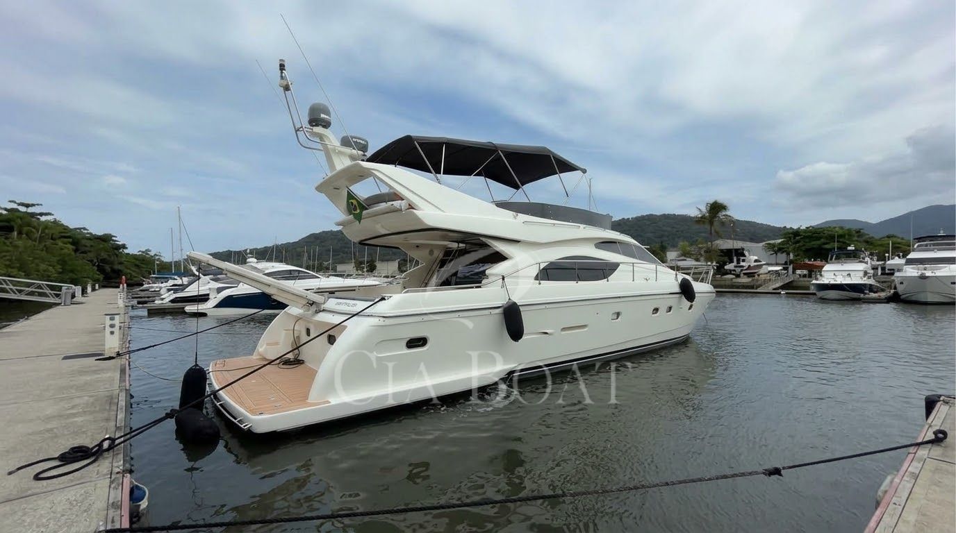 Ferretti 55