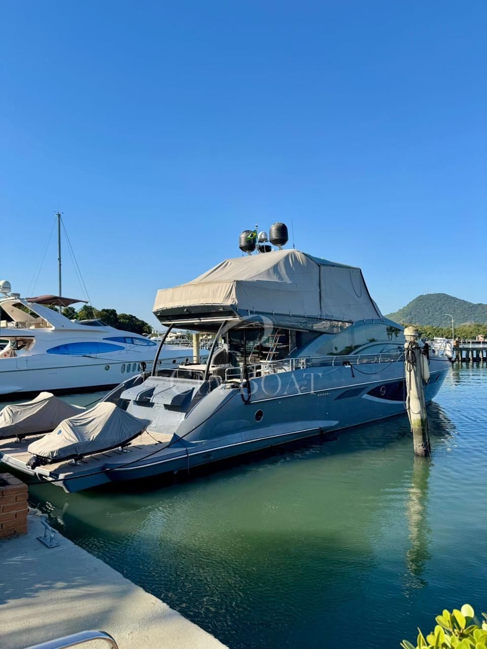 Intermarine 80